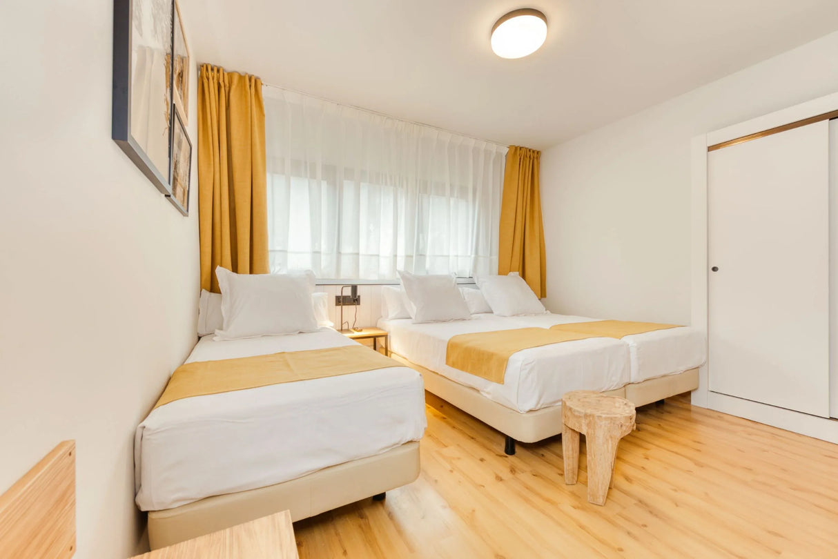 Hotel Viella - - Caranva