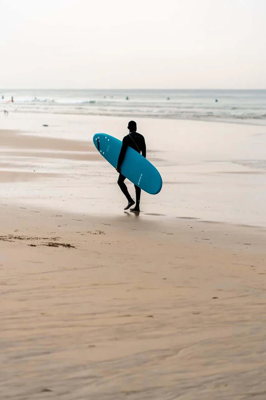 Alquiler Tabla Surf Valencia - 1h -CaranvaSports - temporada 2026