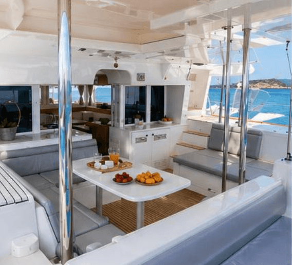 Katamaranvermietung Lluna — Lagoon 450 F Ibiza