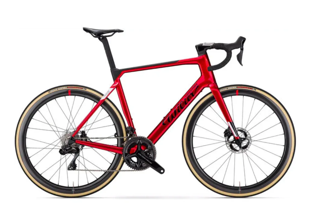 Alquiler Bici Carretera Girona - E-Bike / Wilier Filante Hybrid Road E-Bike (Shimano Ultegra di2) - Caranva