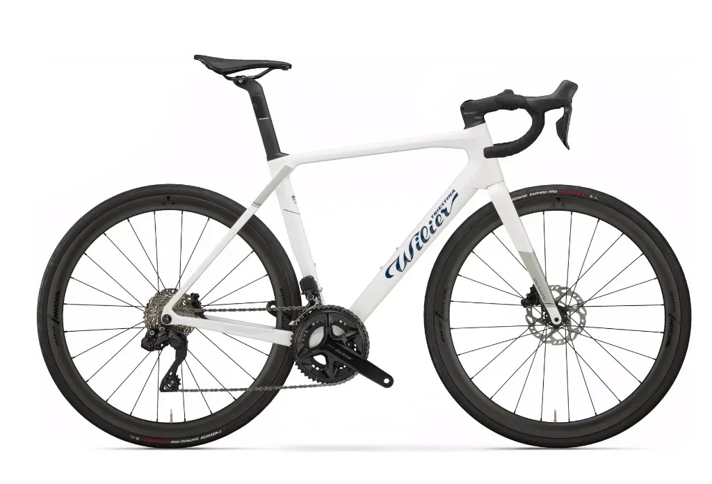 Alquiler Bici Carretera Girona - Carretera / Wilier Granturismo SL (Shimano 105 di2) MICHE SWR EVO 40 - Caranva