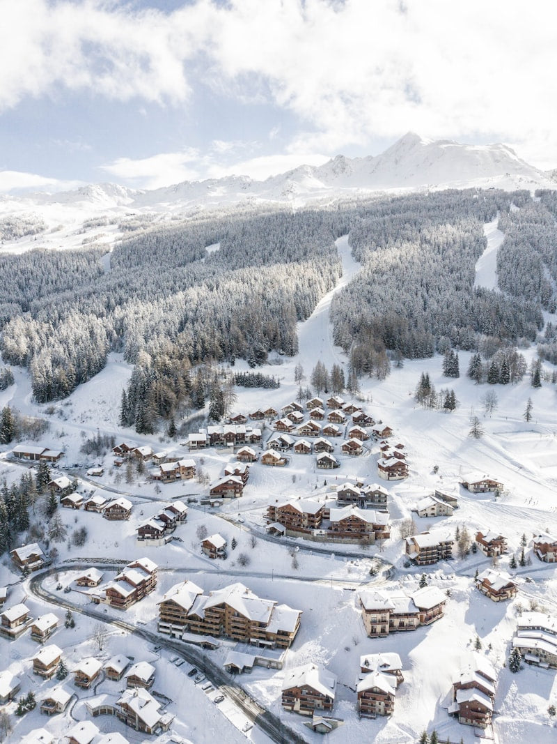 Skiverleih in Arosa — Schweiz | Caranva