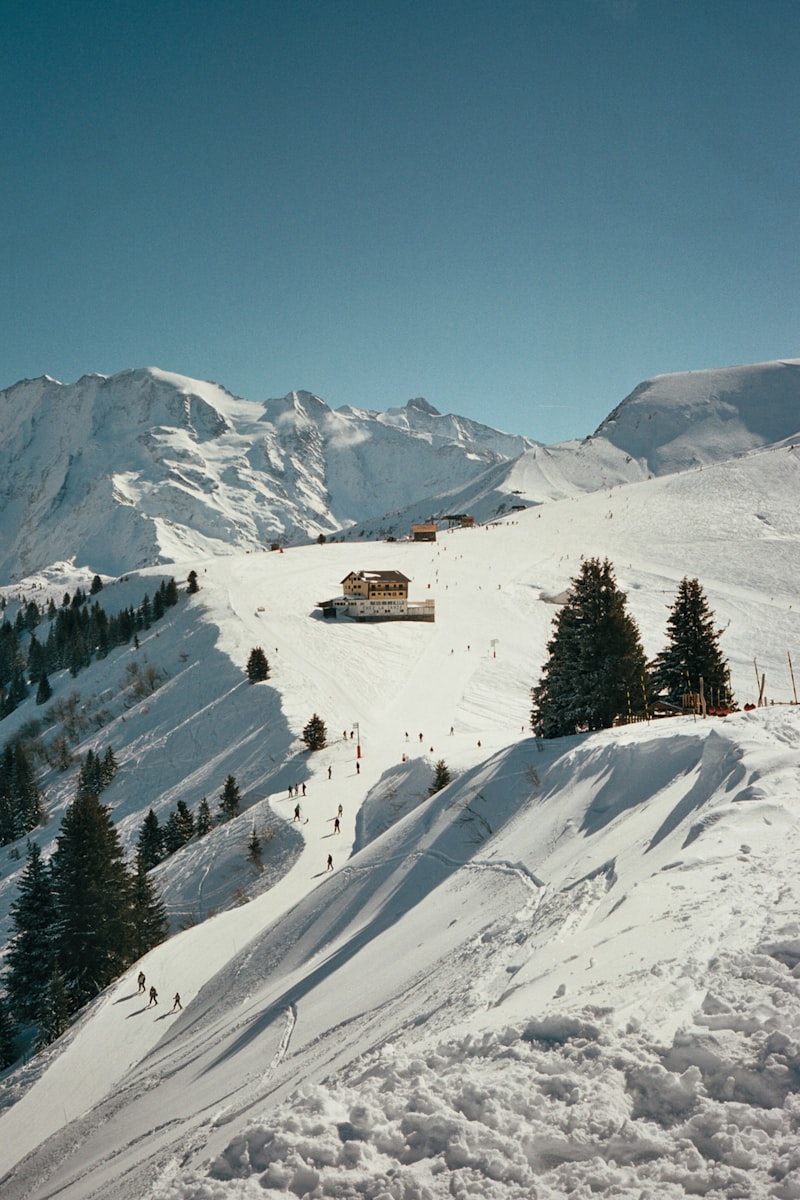 Alquiler de Ropa de Esquí en Bettmeralp — Suiza | Caranva